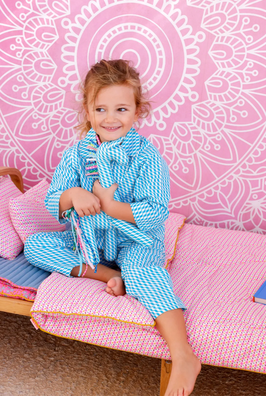 Giraffe • Blue Print