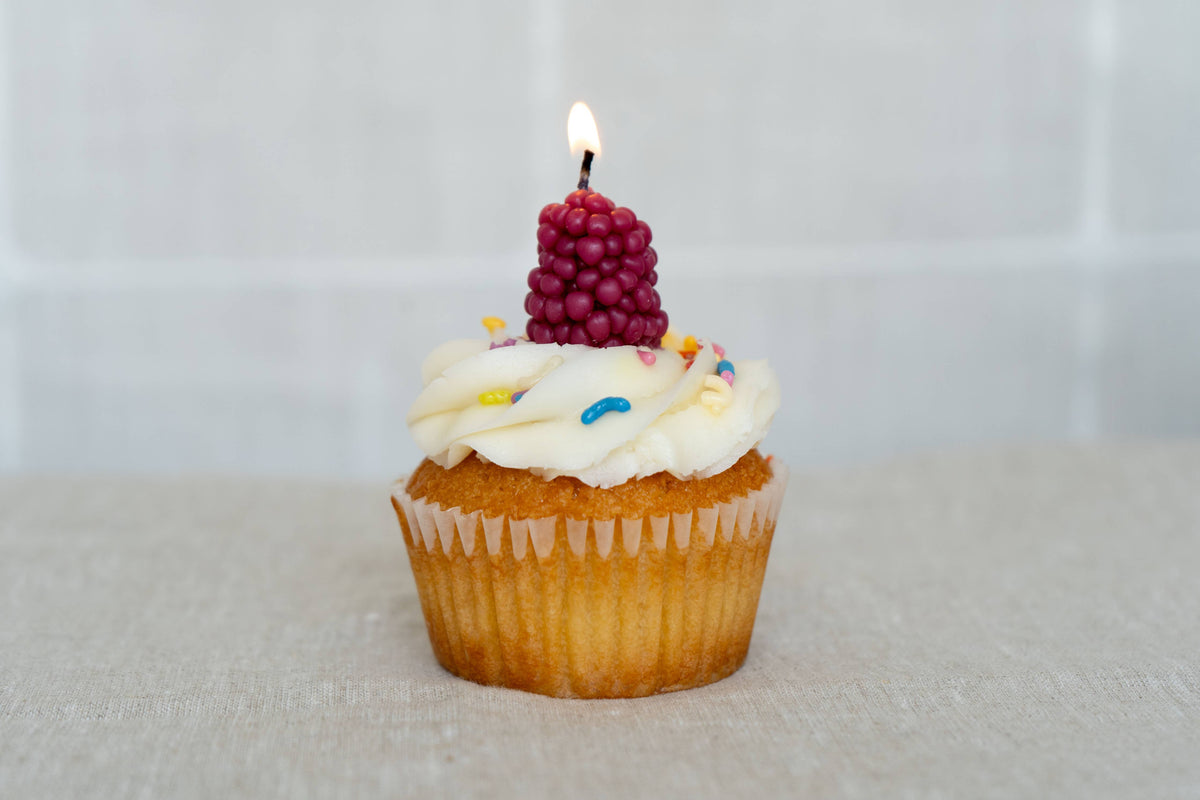 Berry Pink Blackberry Beeswax Birthday Candles: 10