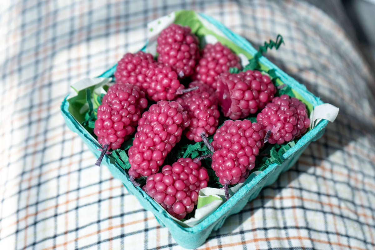 Berry Pink Blackberry Beeswax Birthday Candles: 10