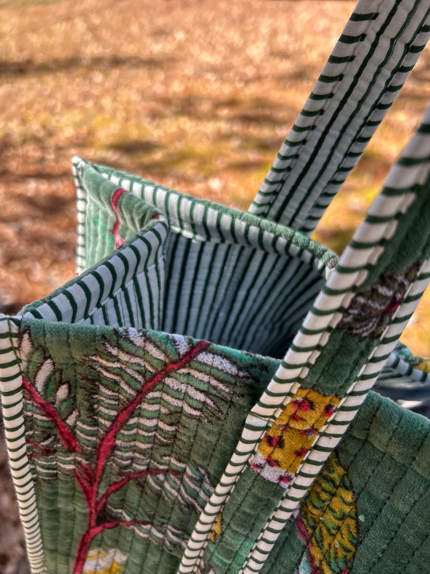 Quilted Velvet Tote • Green
