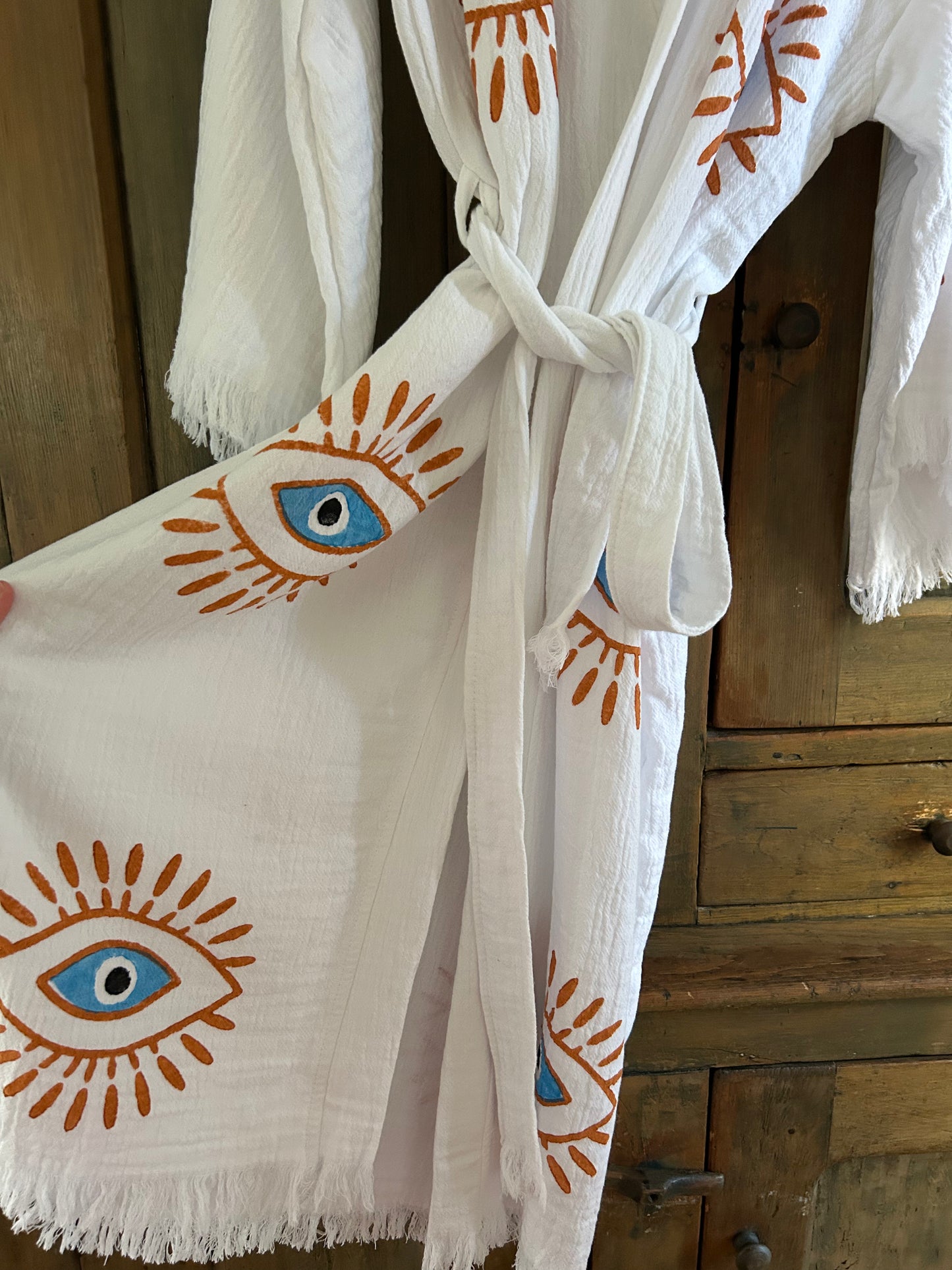 Open Eye Cotton Robe • White