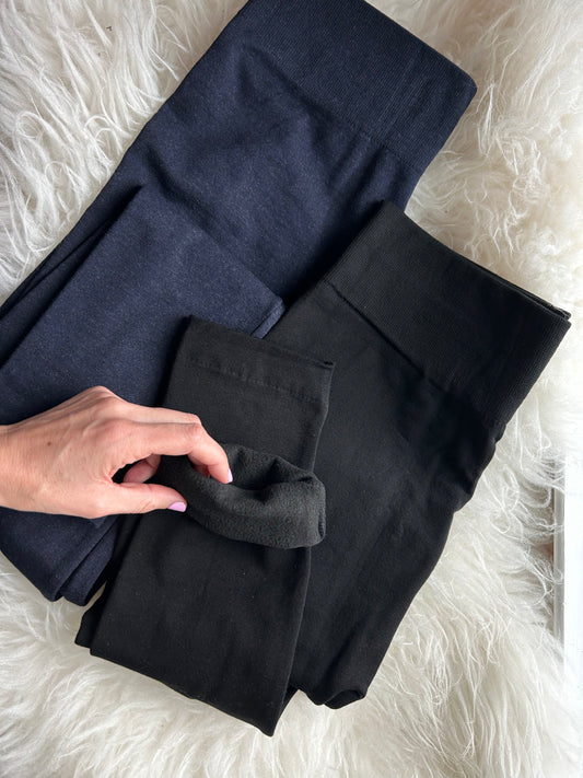 Fleece Lined Leggings • Black