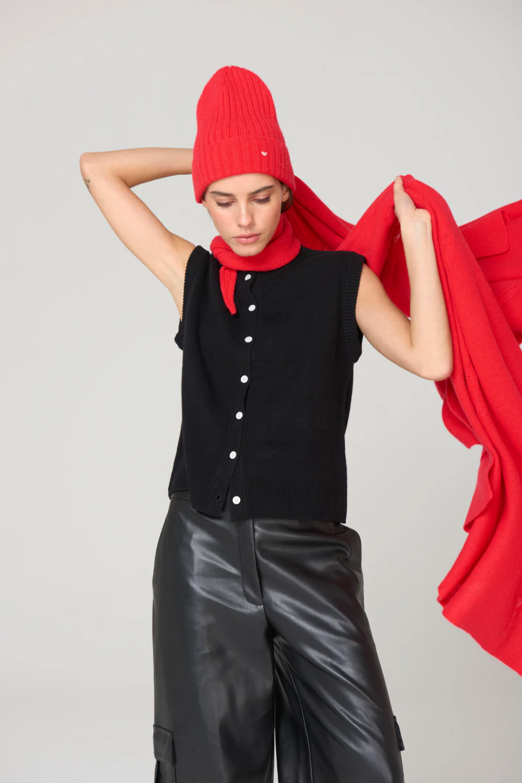 Button Vest • Black