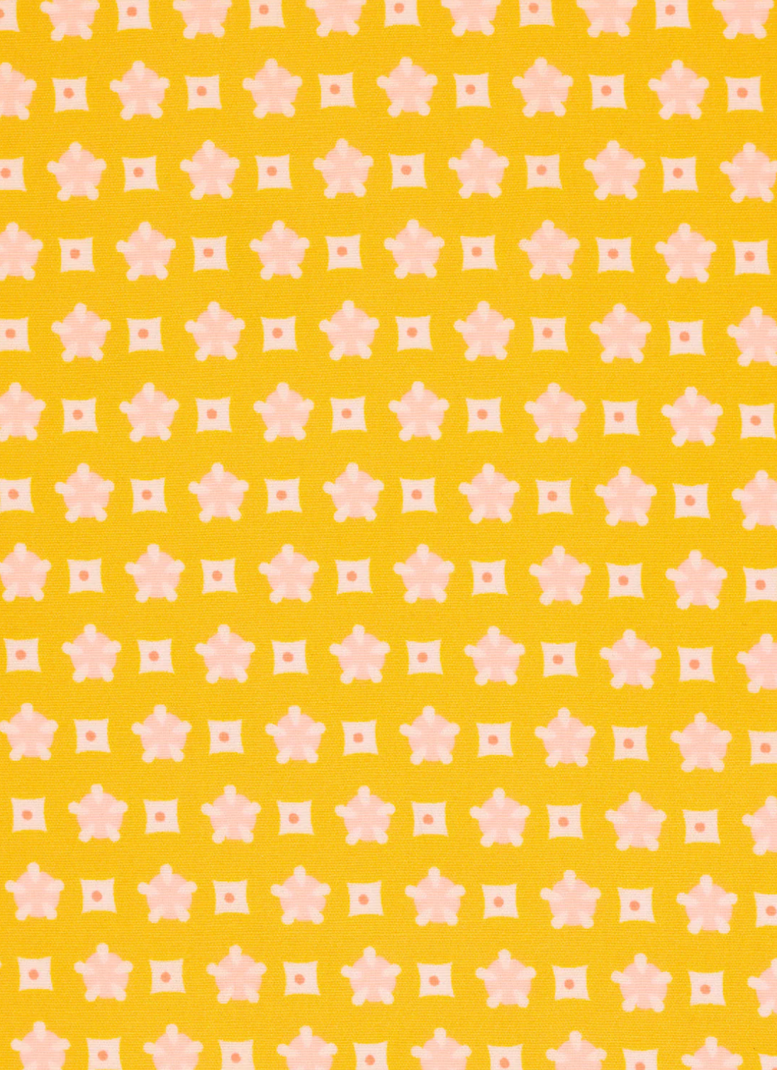 Giraffe • Yellow Print