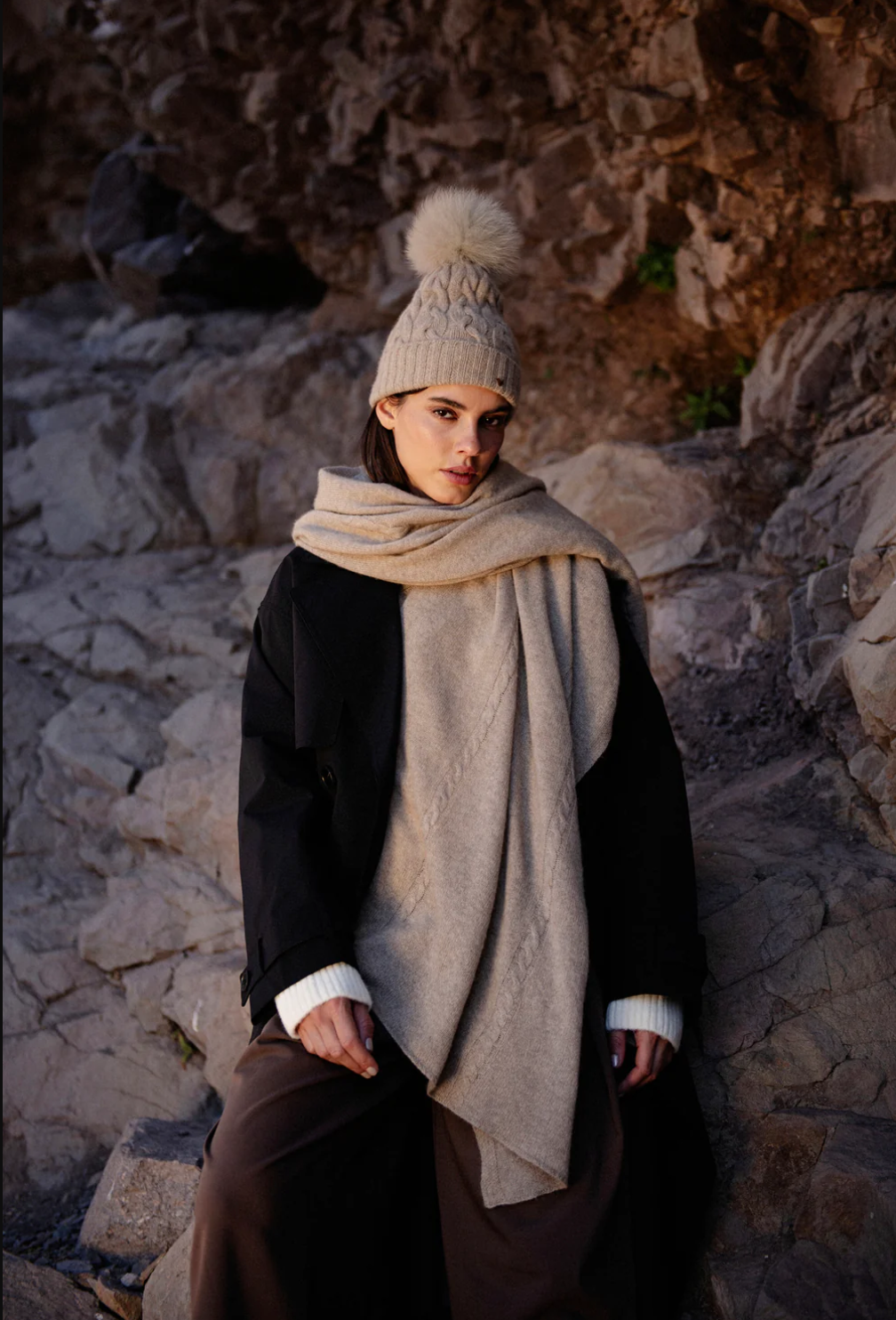 Big Cashmere Wrap • Taupe