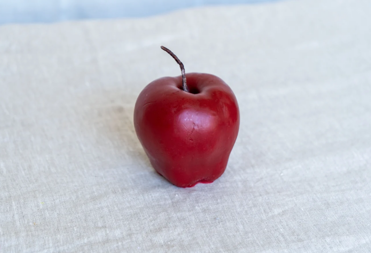 Red Apple Beeswax Candle